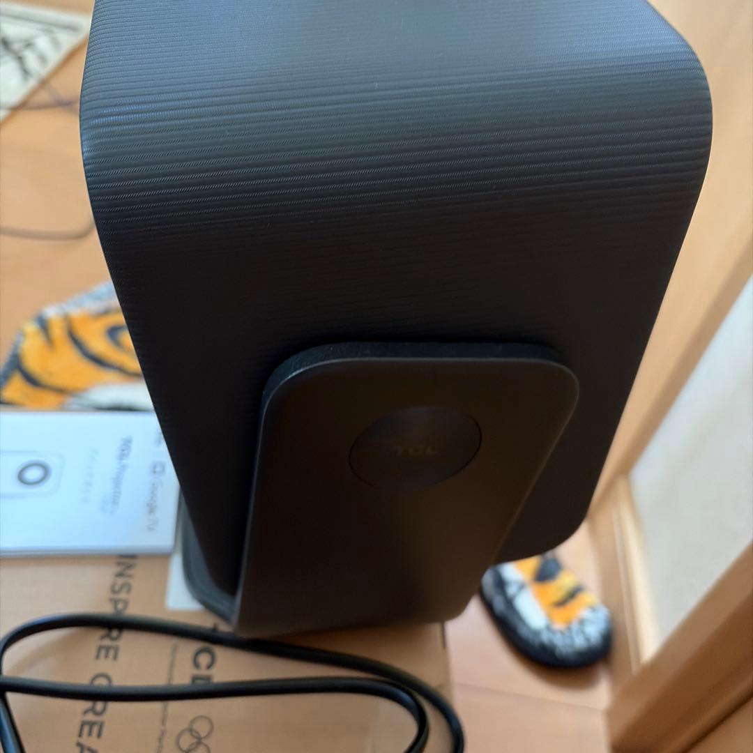 極美品】 TCLプロジェクターC1 ホームプロジェクター