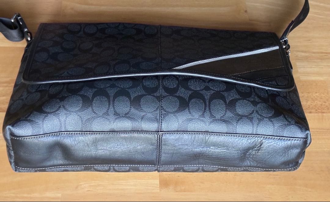 COACH メッセンジャーバッグ グレー