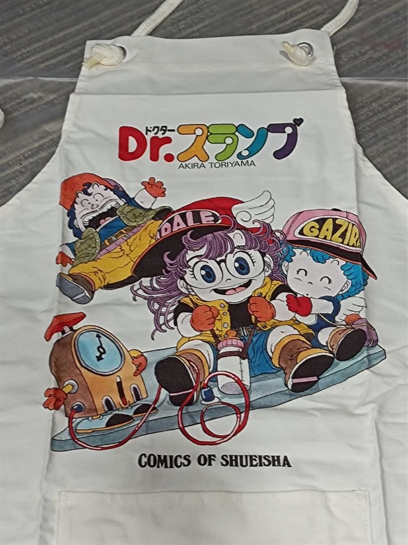 八6657【未使用品】Dr.スランプ アラレちゃん エプロン 寸法写真参照