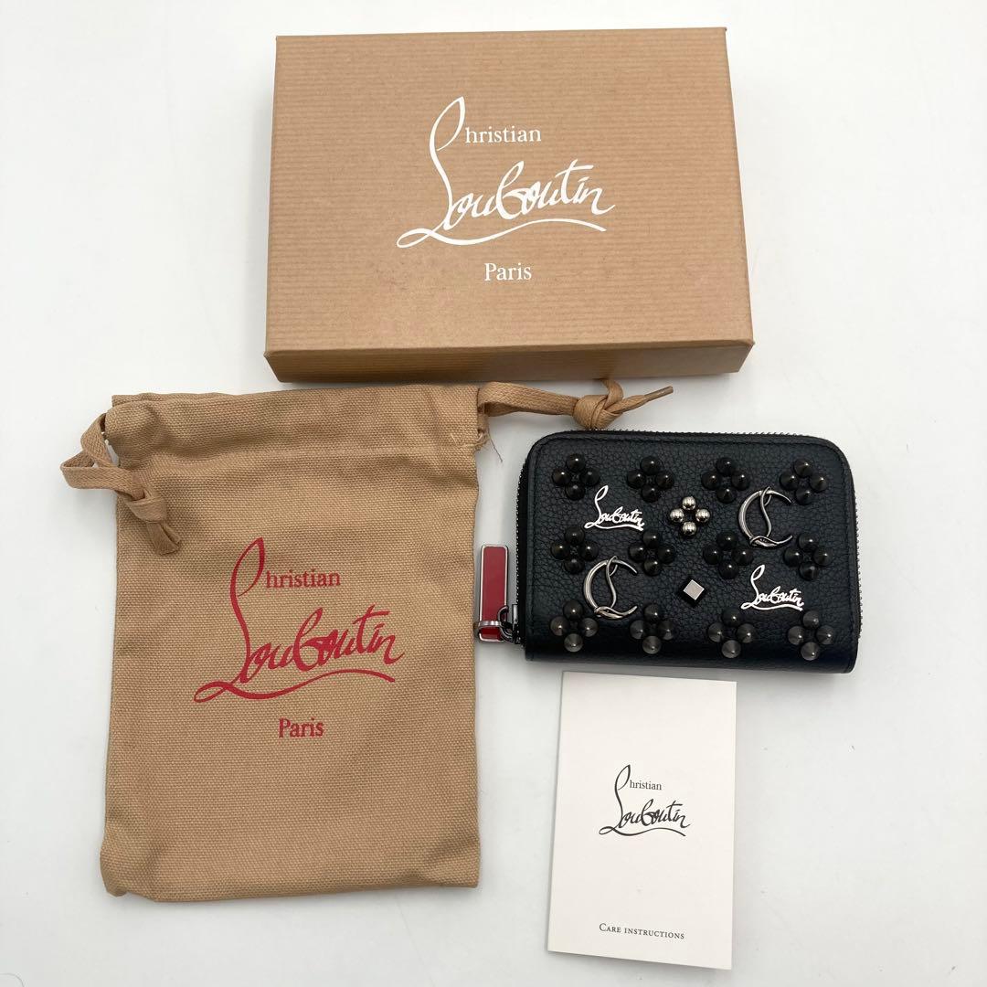 とーた✨ ルブタン パネトーネ ミニ財布 ケース 黒×赤 スタッズ