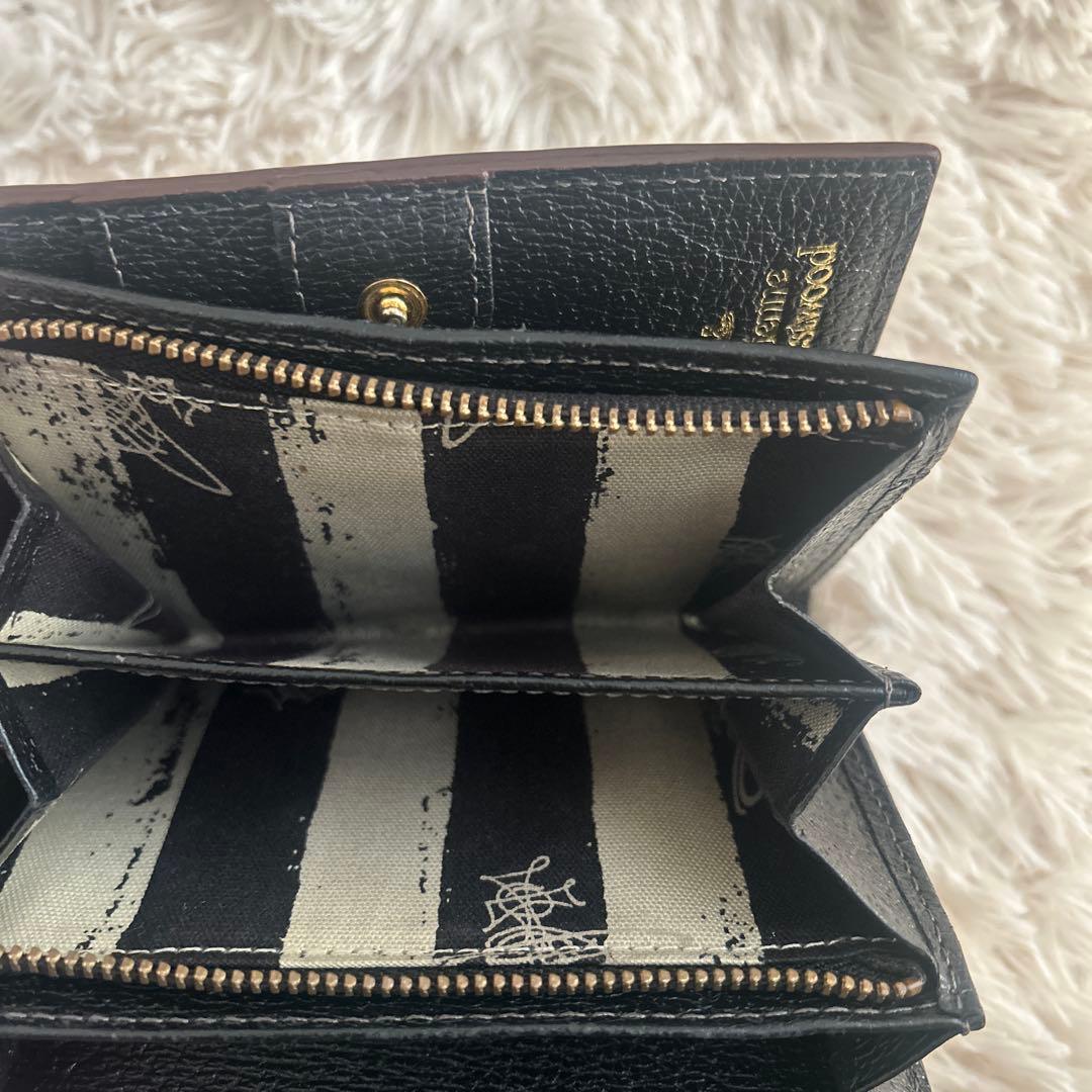 Vivienne Westwood 黒い三つ折り財布