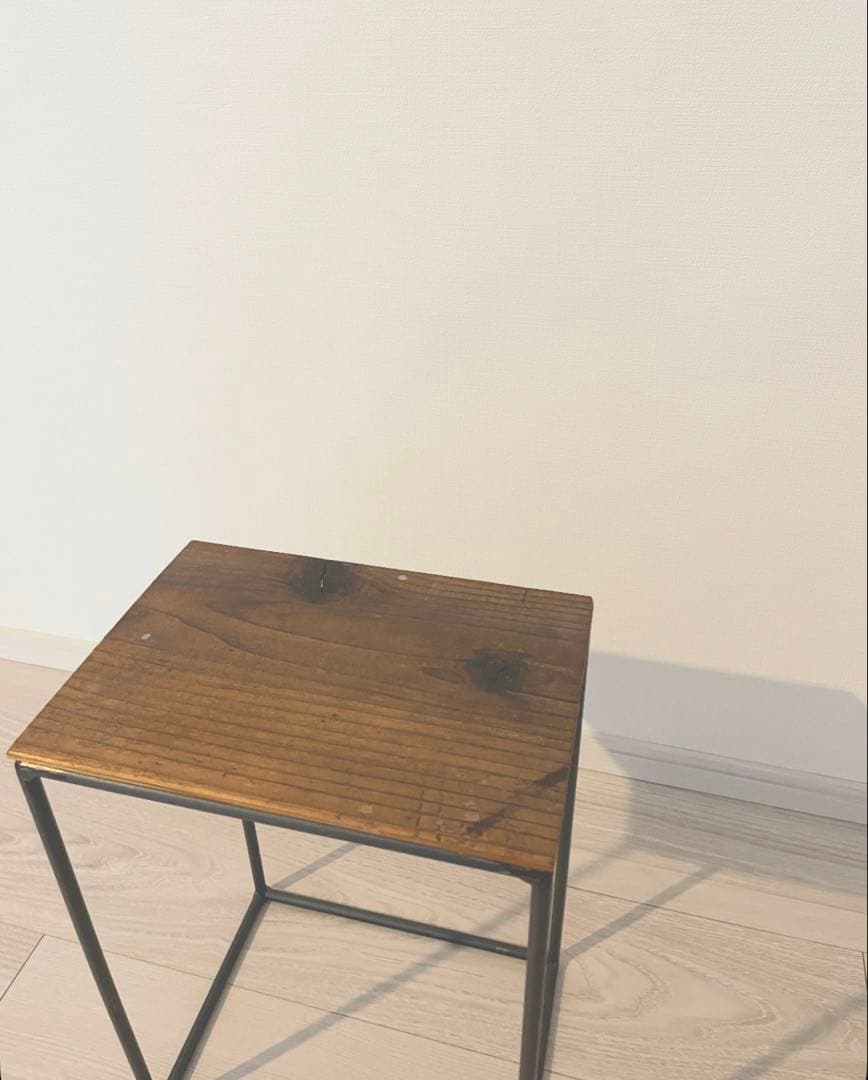 新品　アンティーク　アイアン　サイドテーブル