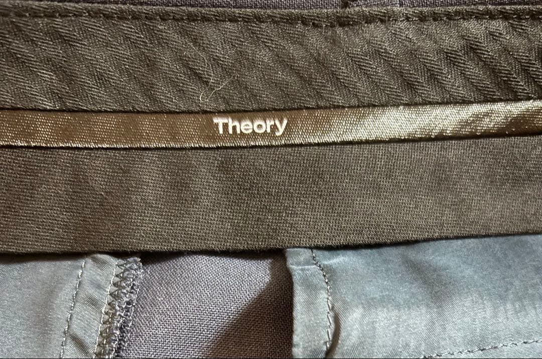 【美品】Theory セオリー　レディースパンツスーツセット　ネイビー　サイズ4