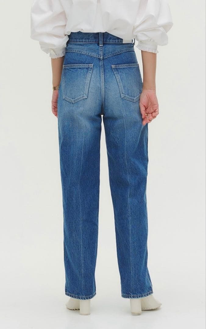 yori Audreyテーパードデニム36