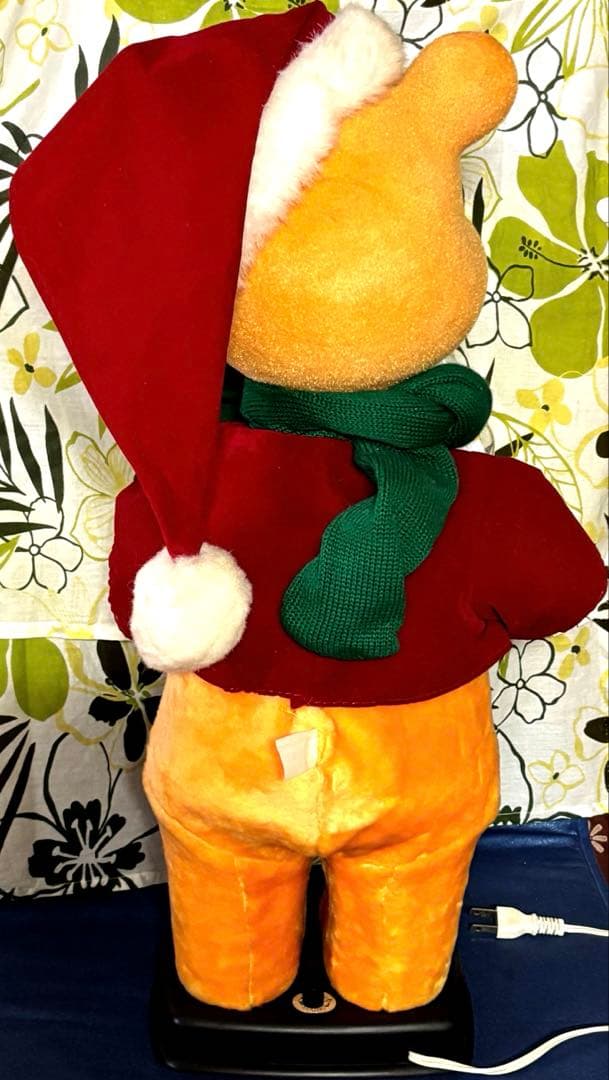 ま*る様 クリスマス☆動くプーさん♡ランプ&音楽付き♪