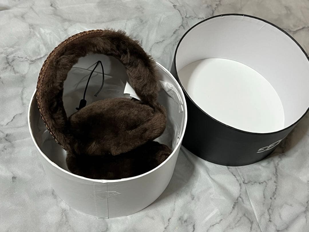 UGG アグ シープスキン イヤマフ W タスマン