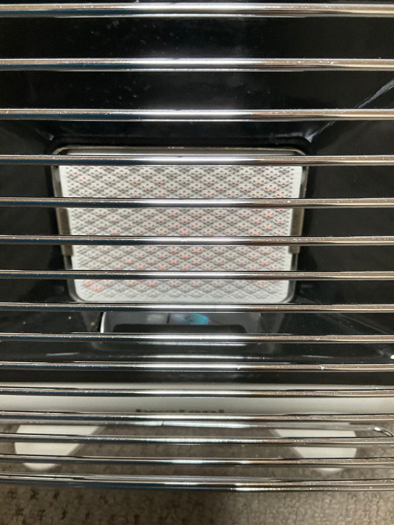 イワタニ　カセットガスストーブ　屋内専用　2021年製