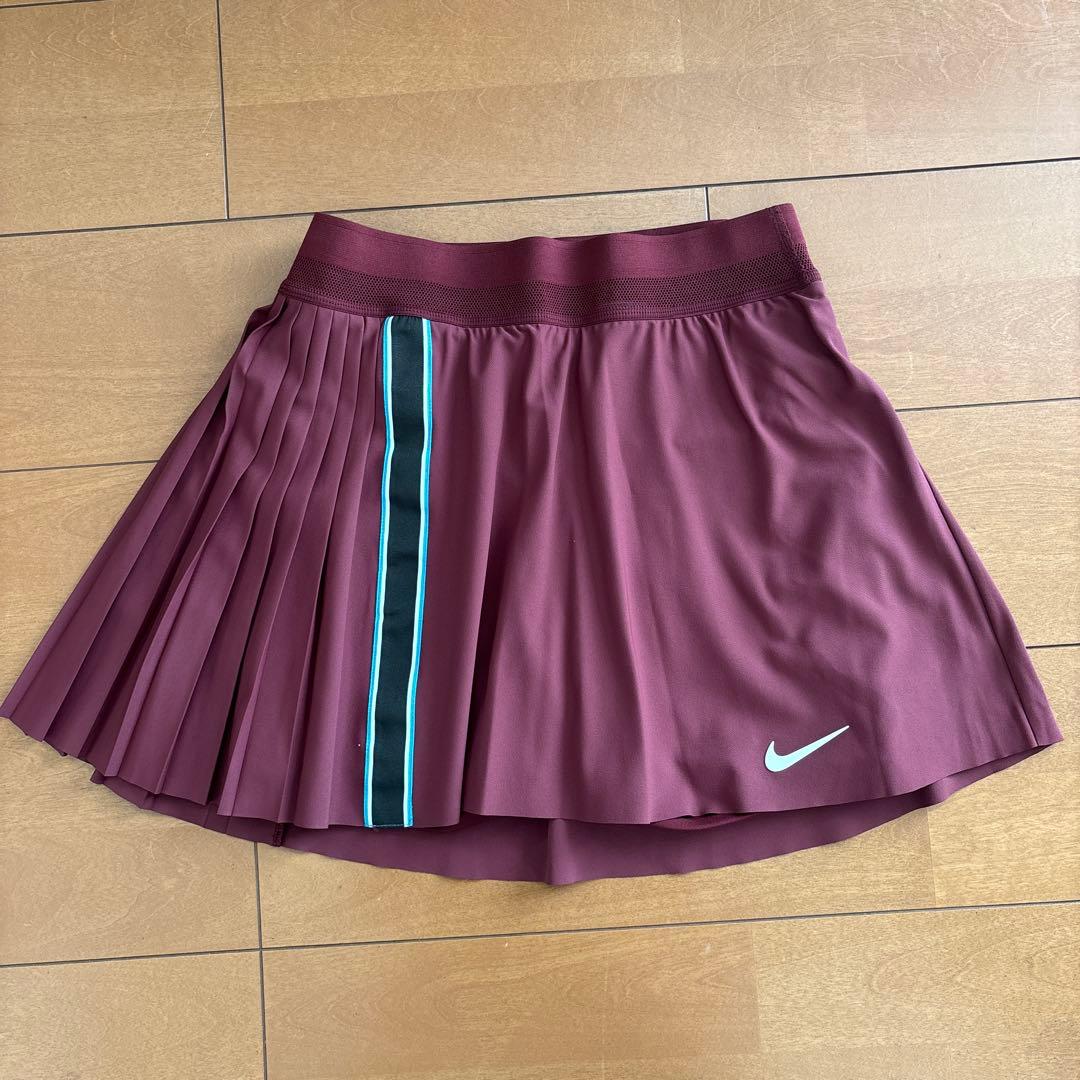 Nike テニススコート