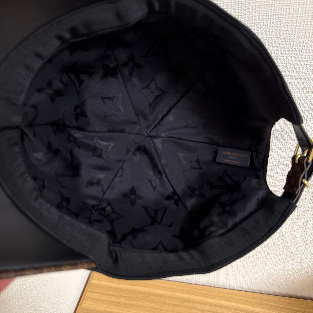 ルイヴィトンLV キャップ