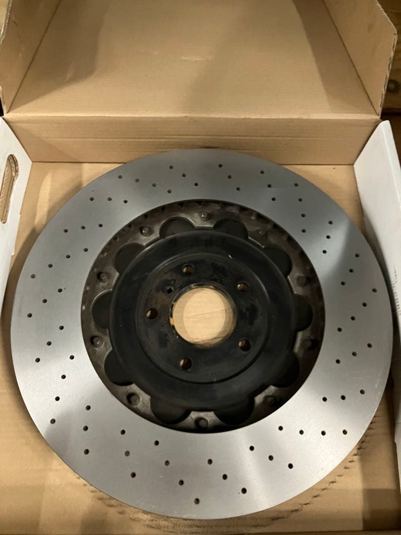 R35 純正フロントブレーキローター2枚