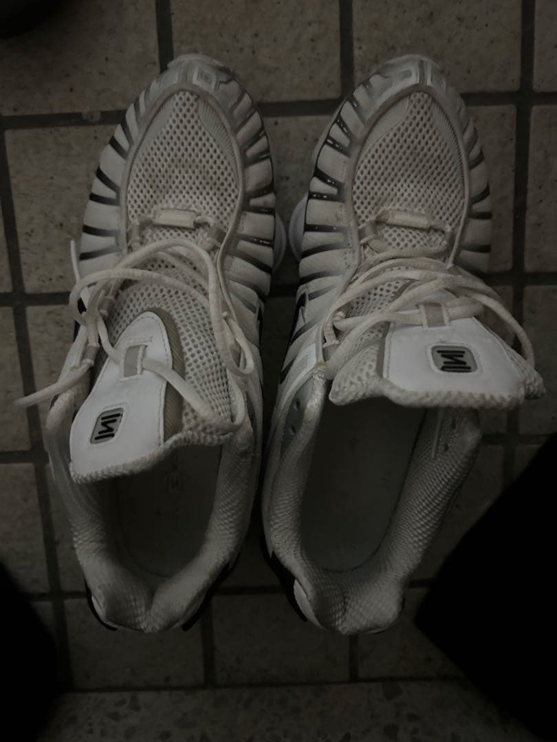 shox tl ホワイト/ブラック