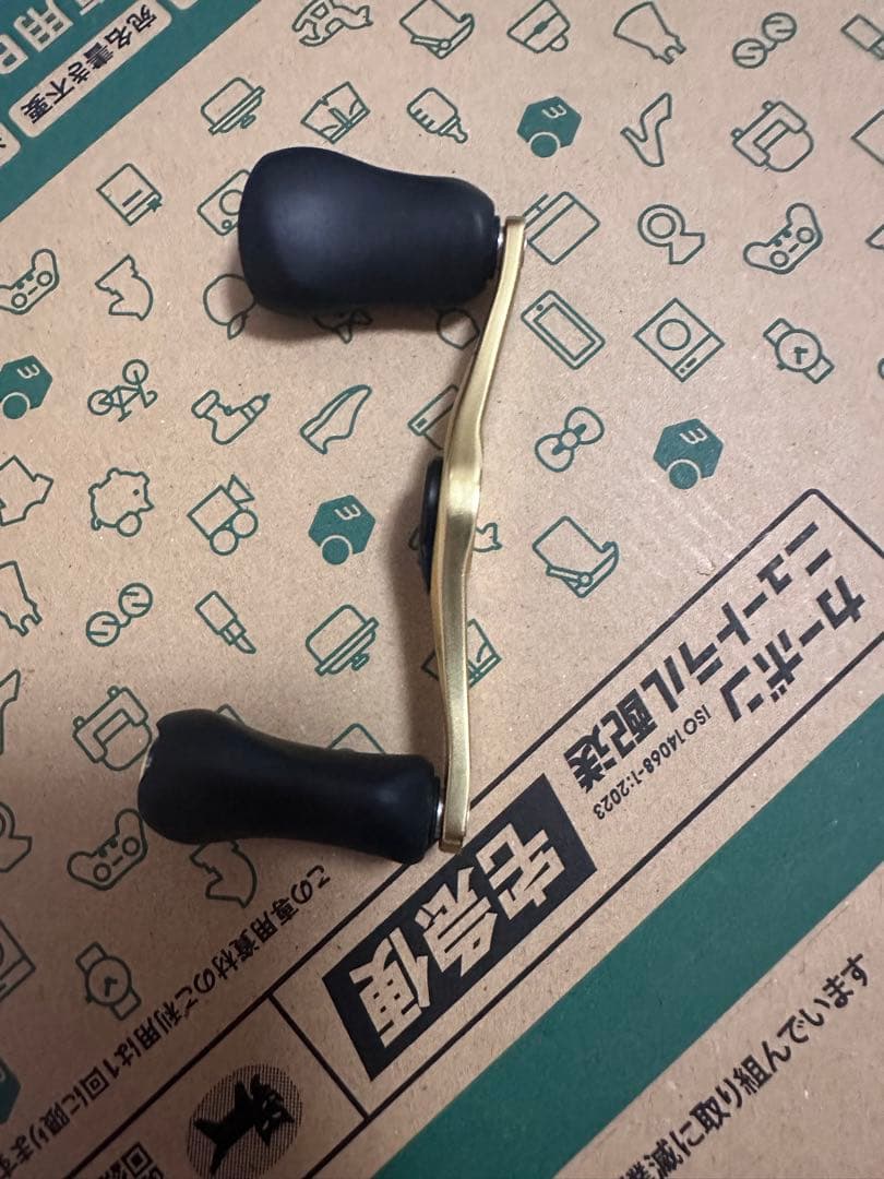 ベイトリール用ゴールドハンドル