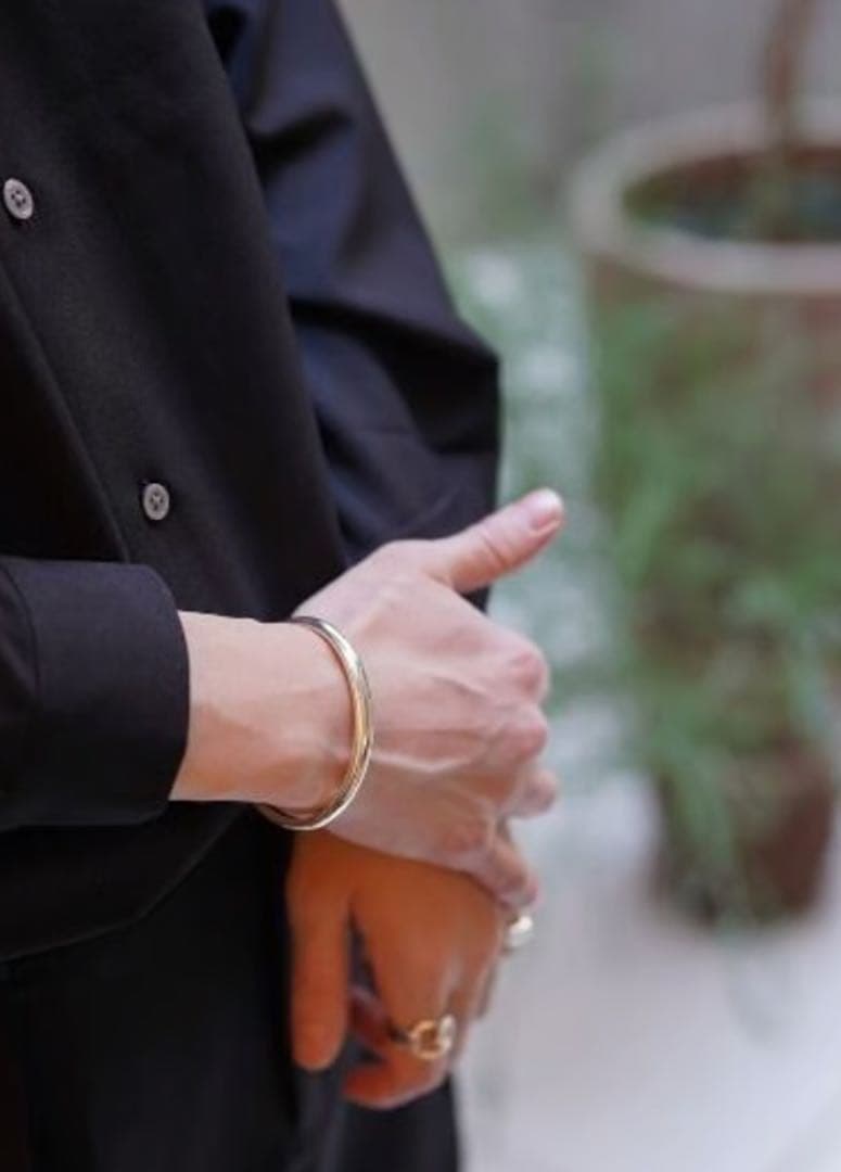 MBアイテム　OX JEWELRY Silver Curve Bangle