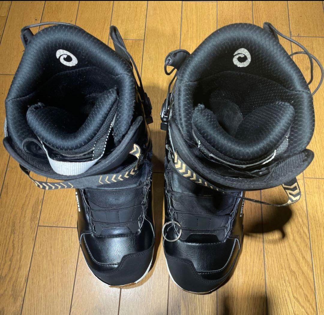 deeluxeディーラックスEMPIRE TF26.5cm