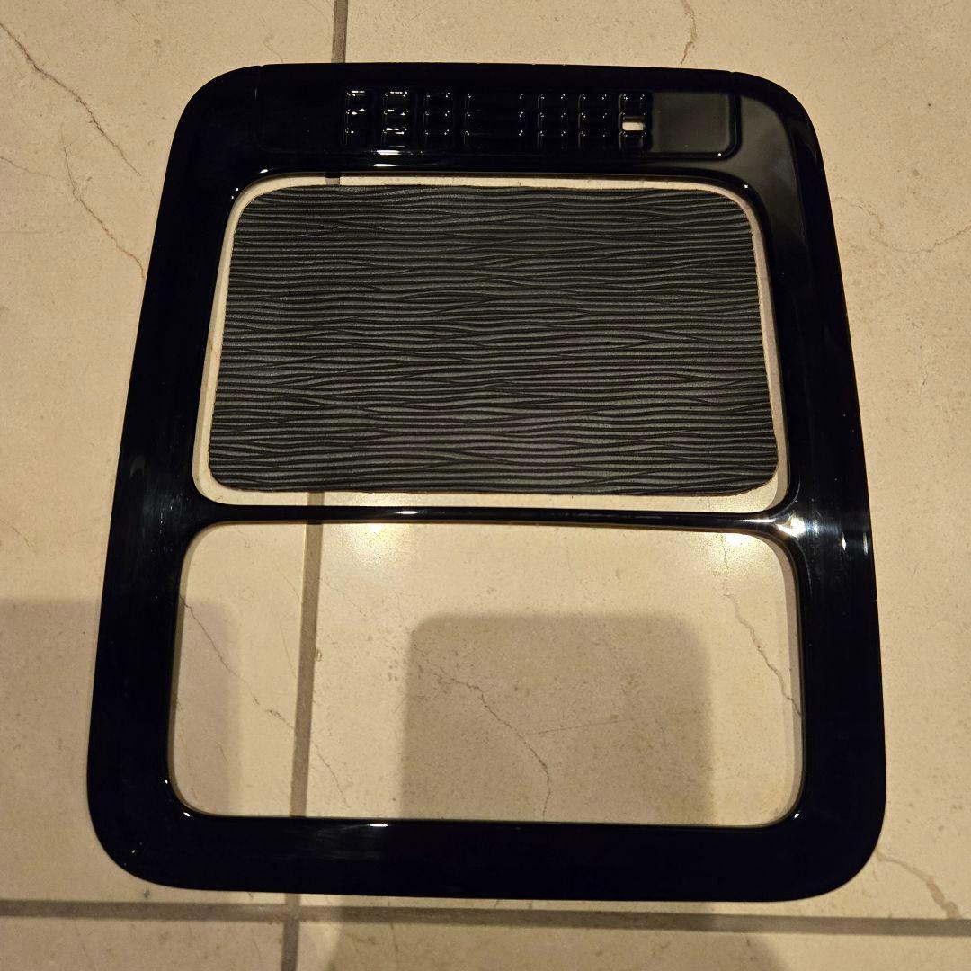 TOYOTA VOXY ZWR80系 内装アクセサリー ピアノブラックセット売り