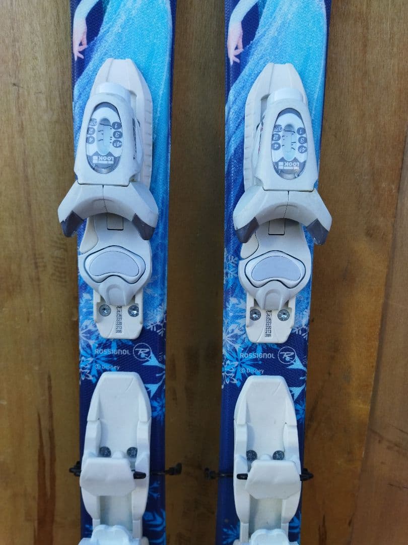 Rossignol Frozen ディズニー　アナ雪　エルサ　子供用スキー板