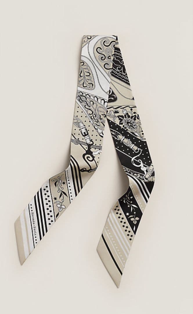 HERMES　ツイリー　アマゾンの祭典