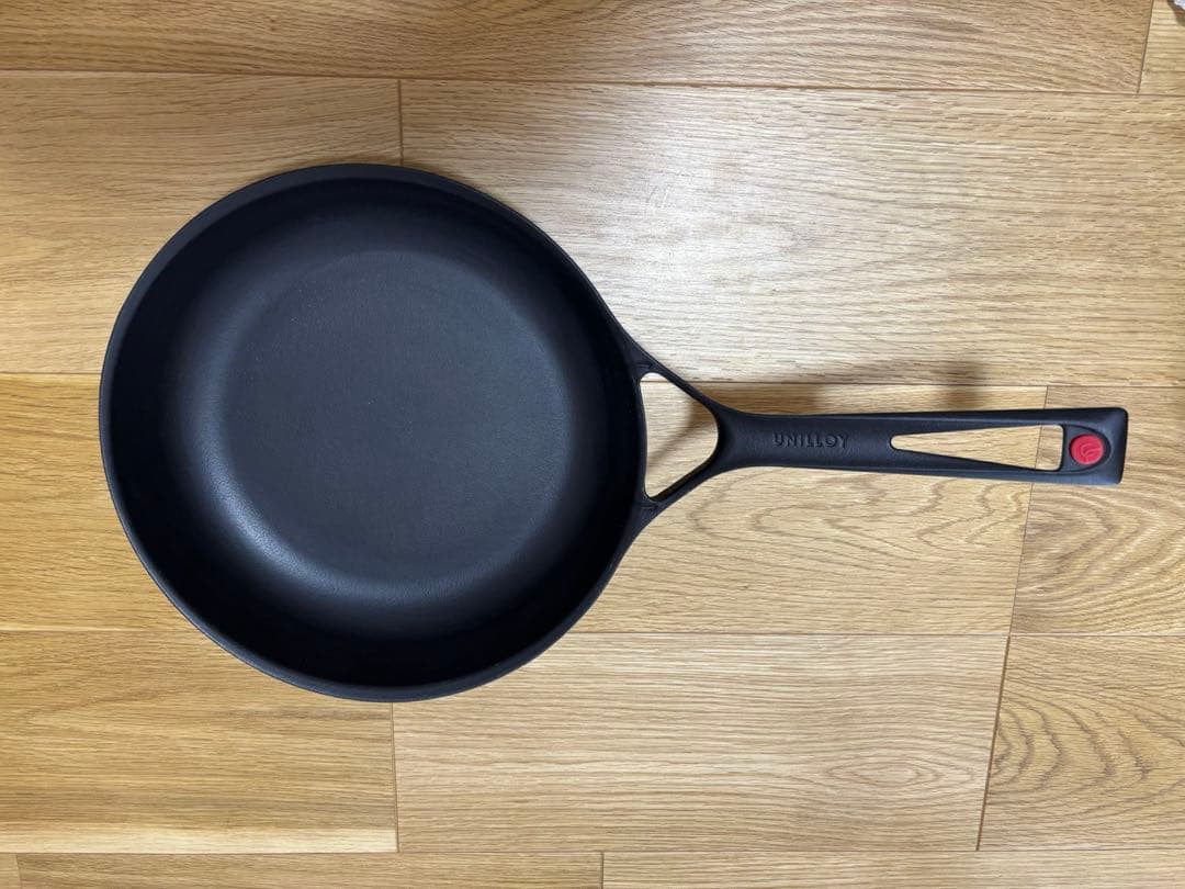 UNILLOY ユニロイ鋳物フライパン26