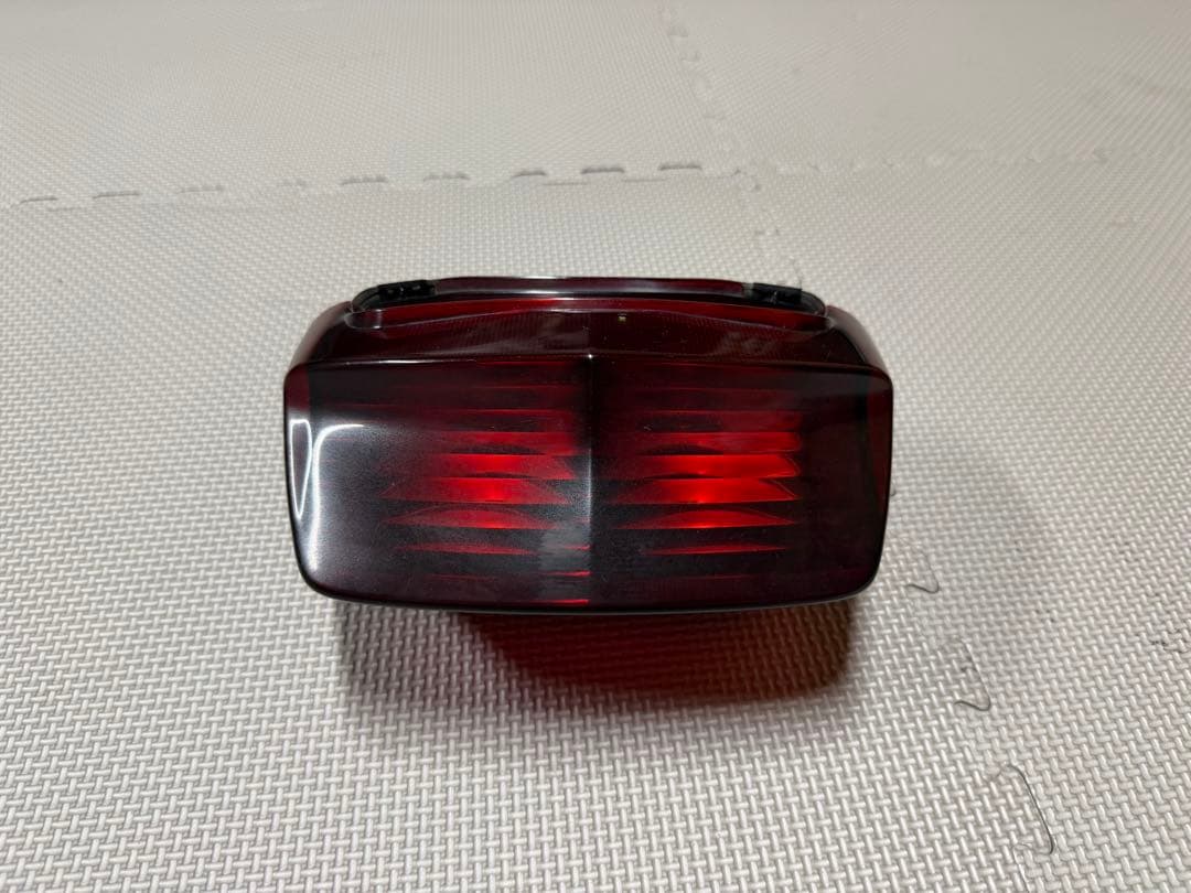 cb400sf nc39 spec1 2000年式　テールカウル　ハネテール