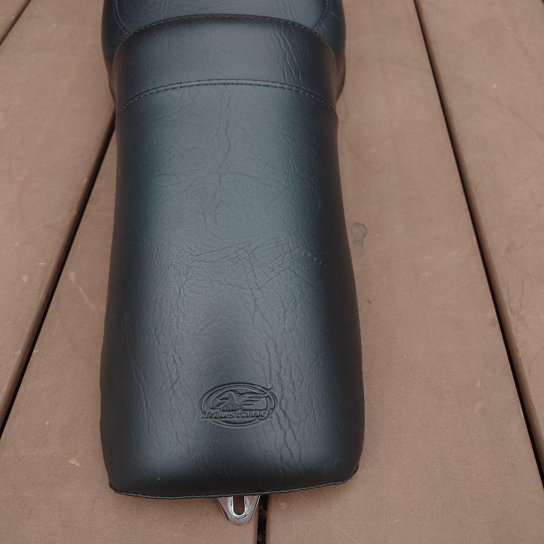 ハーレー　ショベル　4速　マスタング　ファストバック　シート