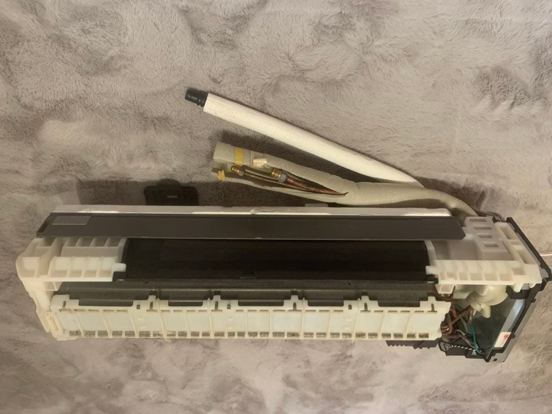 富士通　ルームエアコン　中古　室内機　6畳用　100V電源　リモコン付き