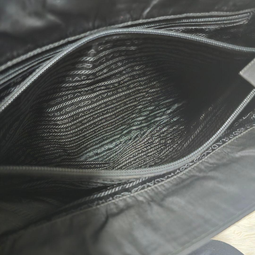 もっさん様✨ プラダ トートバッグ A4 ブラック ナイロン 三室 ゴールド