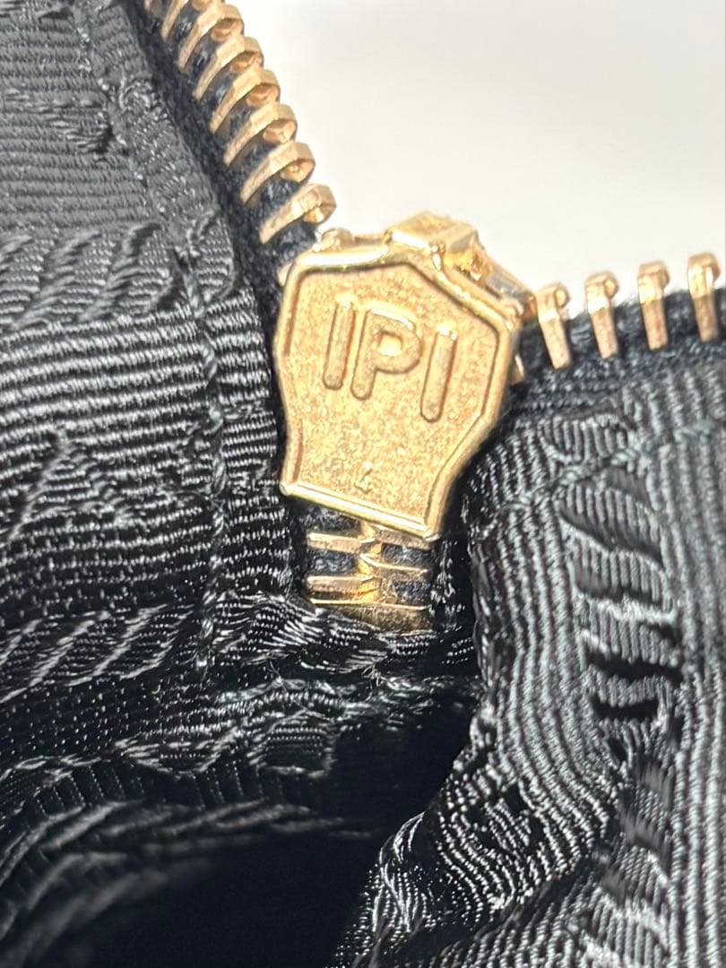 PRADA/プラダ　TESSUTO/テスート　トートバッグ　NERO(ブラック)