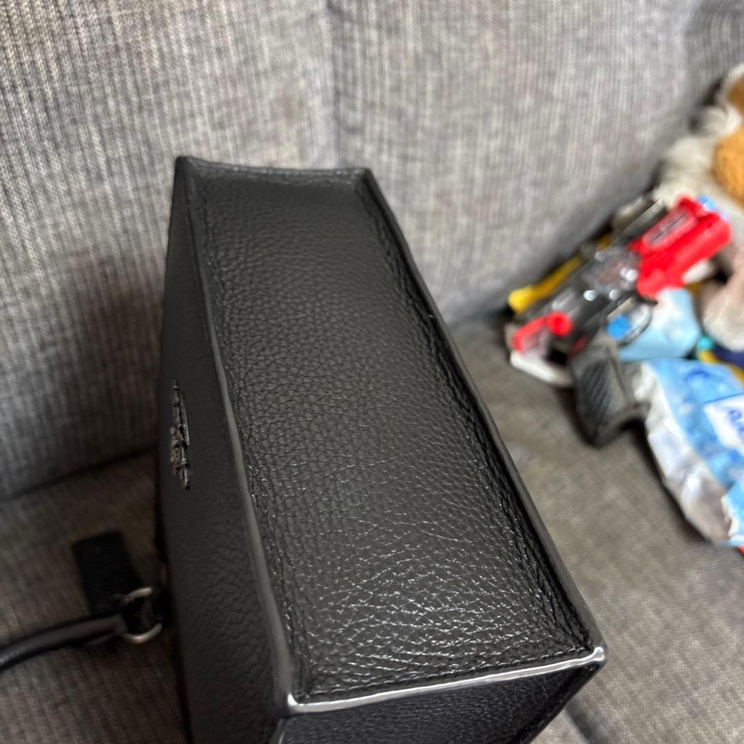 コーチ　ディラントートバッグ　ほぼ未使用