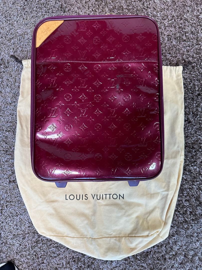 ルイヴィトン　キャリーバック(機内持込可)