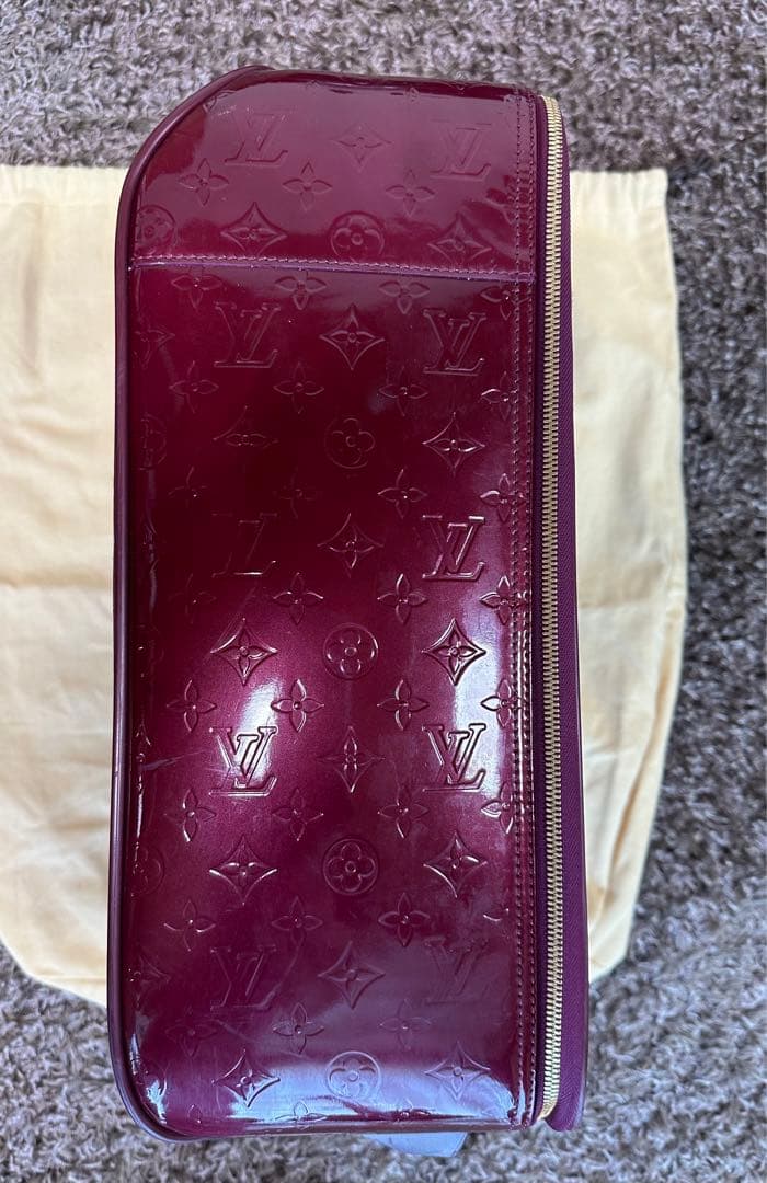 ルイヴィトン　キャリーバック(機内持込可)