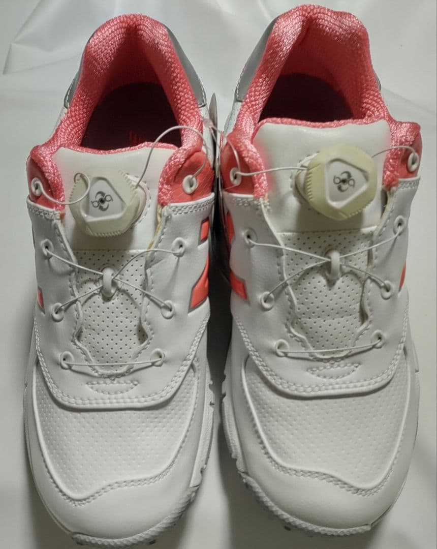 《未使用》ニューバランスゴルフシューズ ボア WGB574WCレディース タグ付