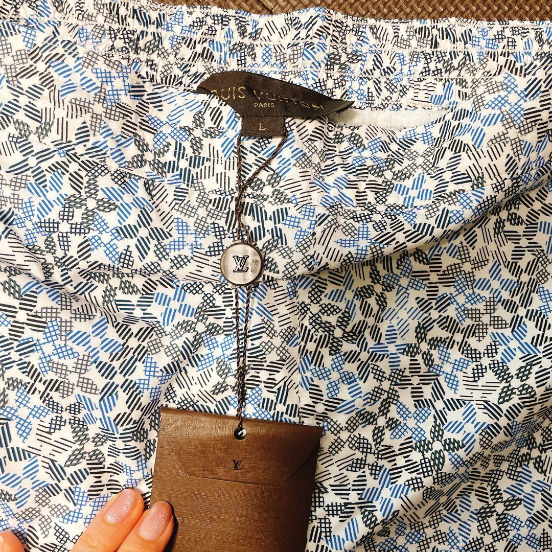 ★新品未使用★LOUIS VUITTON ルイヴィトン水着Lメンズスイムショーツ