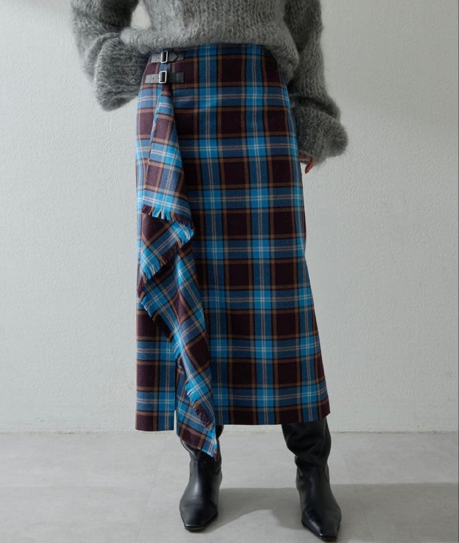 2025AW 新品【Whim Gazette】チェックフリンジスカート　ブルー