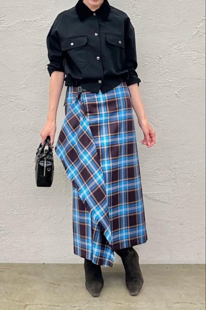 2025AW 新品【Whim Gazette】チェックフリンジスカート　ブルー