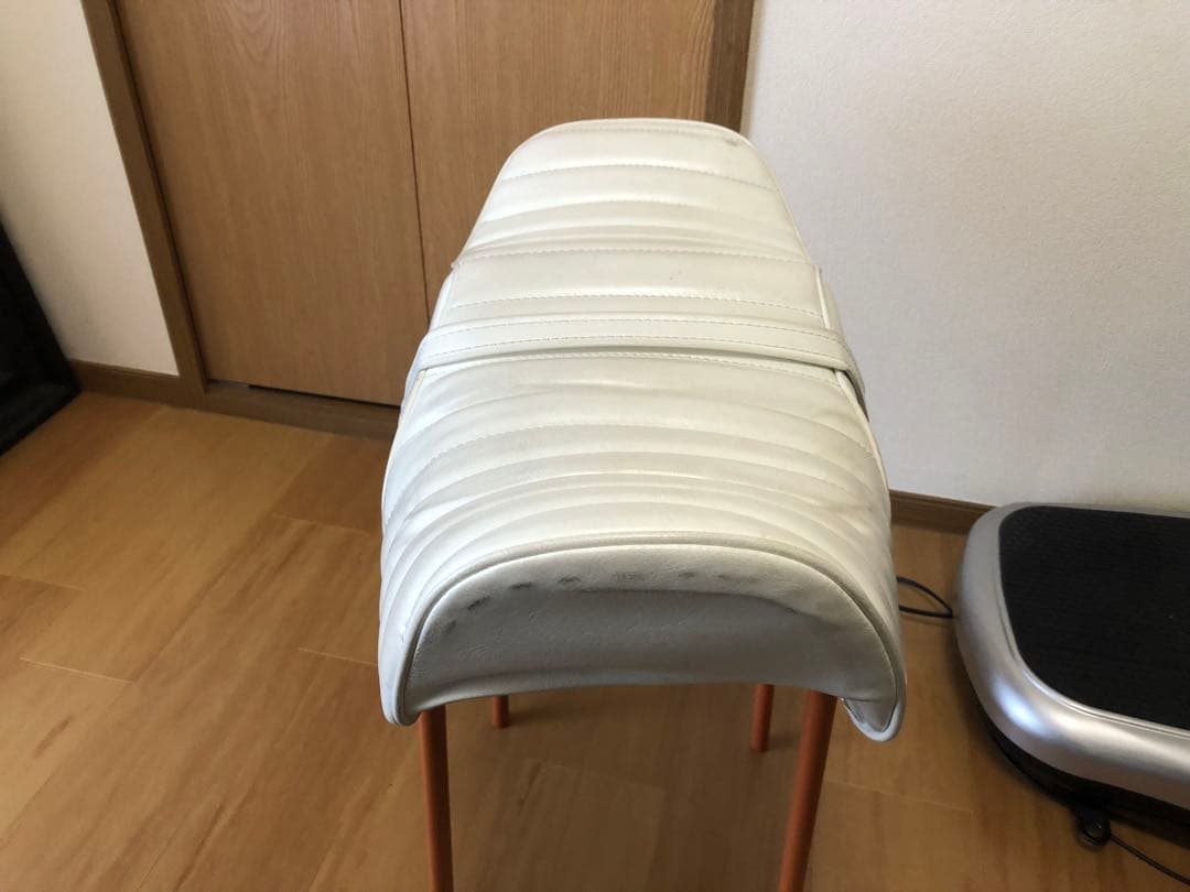 XJ400純正シート白張り替え