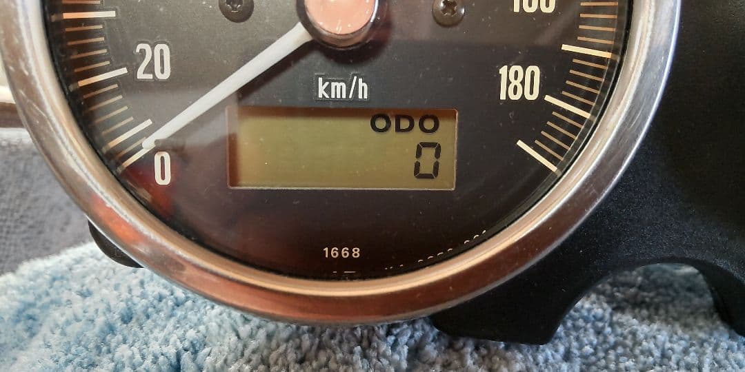 W650　スピードメーター　整備済み☆動作品