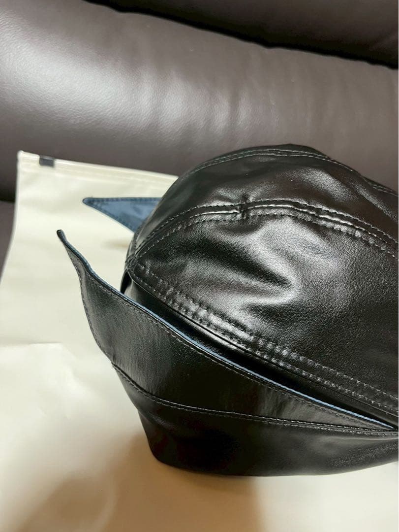 1*る様 スキズ着用　Atiissu wing cap ブラック　フィリックス韓