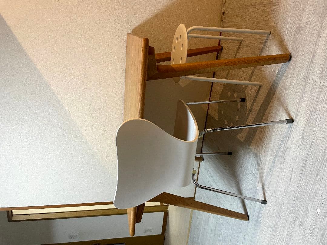 イバタインテリア ダイニングテーブル　2-4人