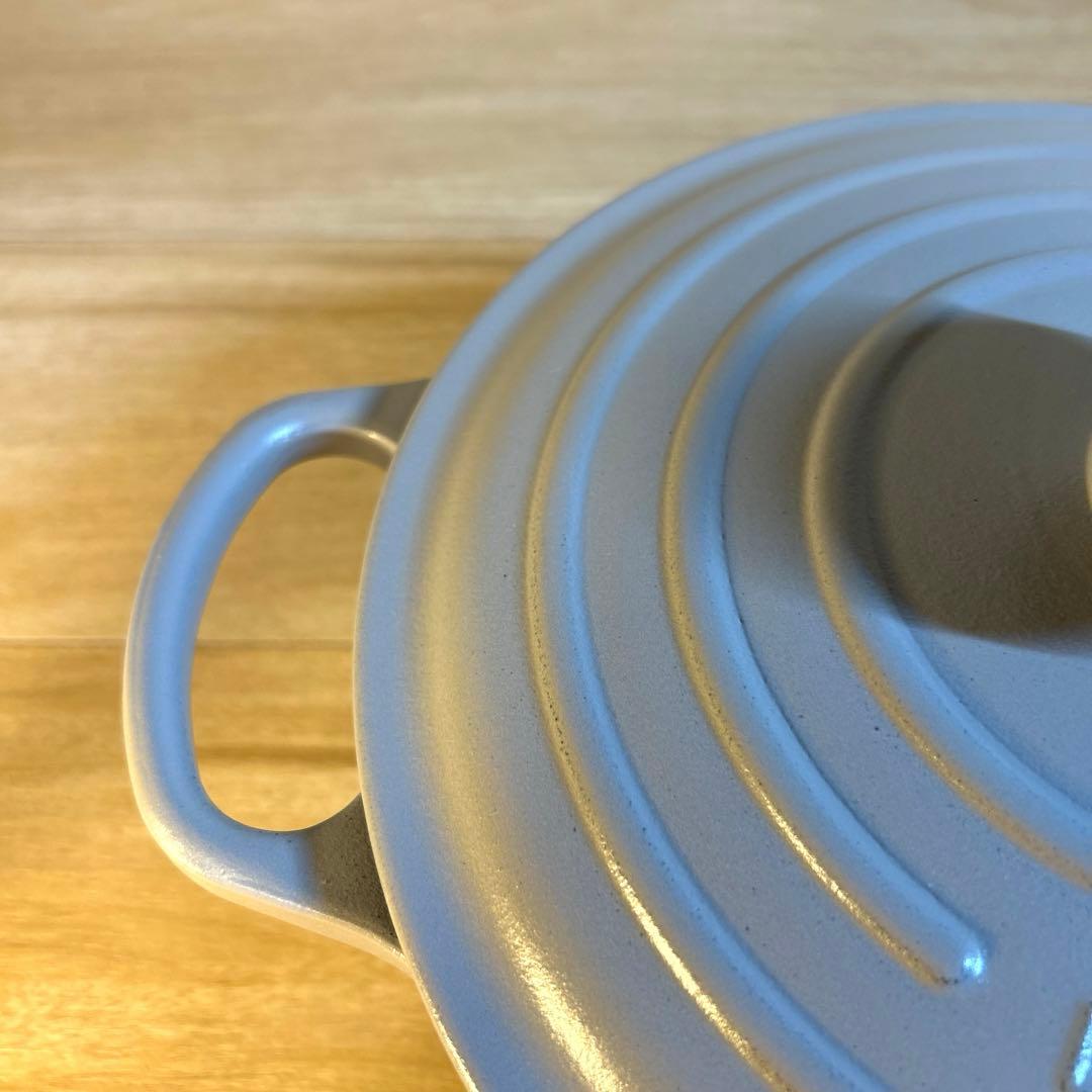 ルクルーゼ　シグニチャー　ソテーパン　24cm ソートューズ　グレー　両手鍋