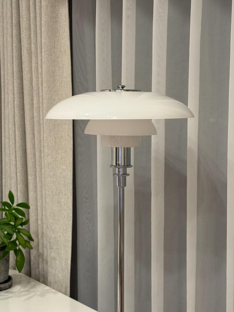 【極希少】ルイスポールセン風 北欧デザイン フロアランプ スタンドライト