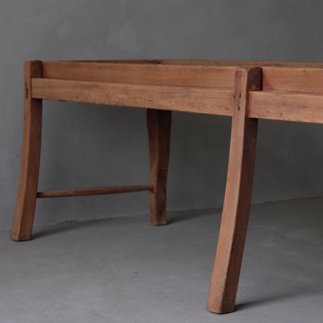 松材＋杉材 古い展示台　花台 ローボード サイドテーブル 古家具 アンティーク