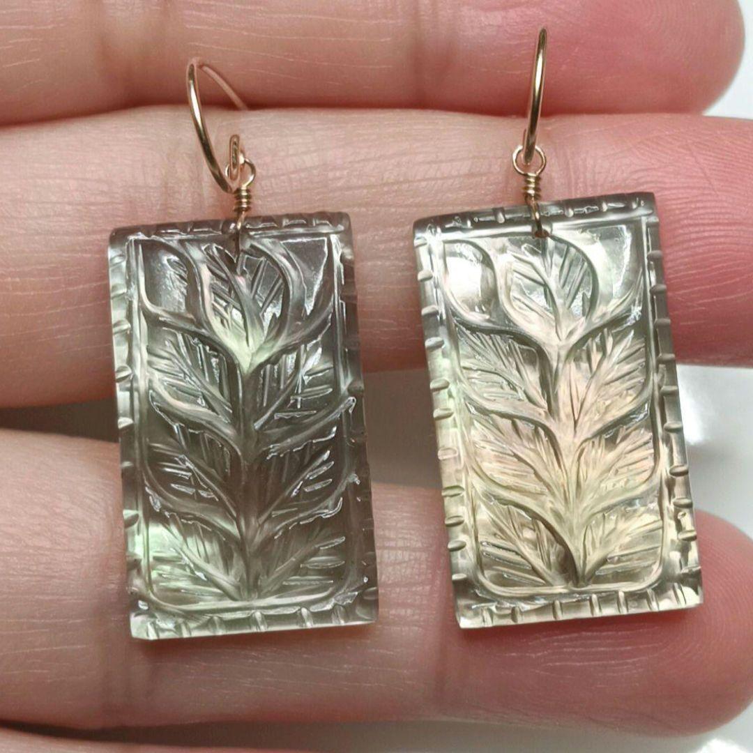 maumaumau♡ カービングピアス♡