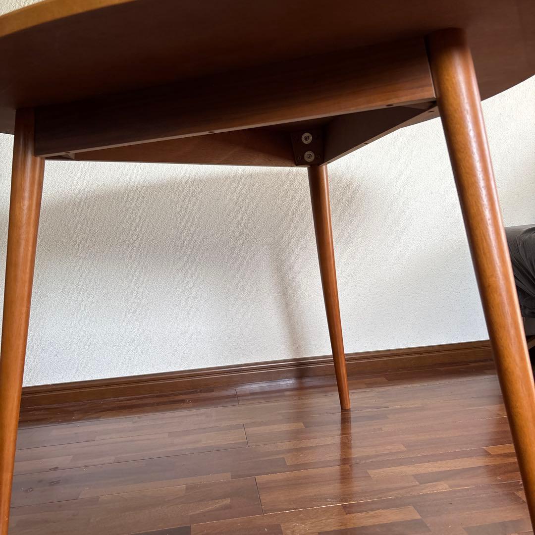 NOCE ノーチェ　ダイニングテーブル 三角テーブル　オーク材