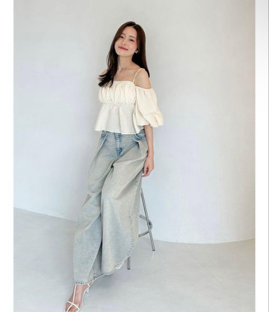 【明日までお値下げ】snidel オフショルフリルブラウス