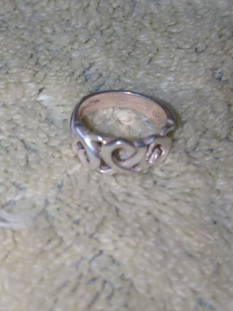 ティファニーパロマピカソ　トリプルラビングハートリング 6号　SV925