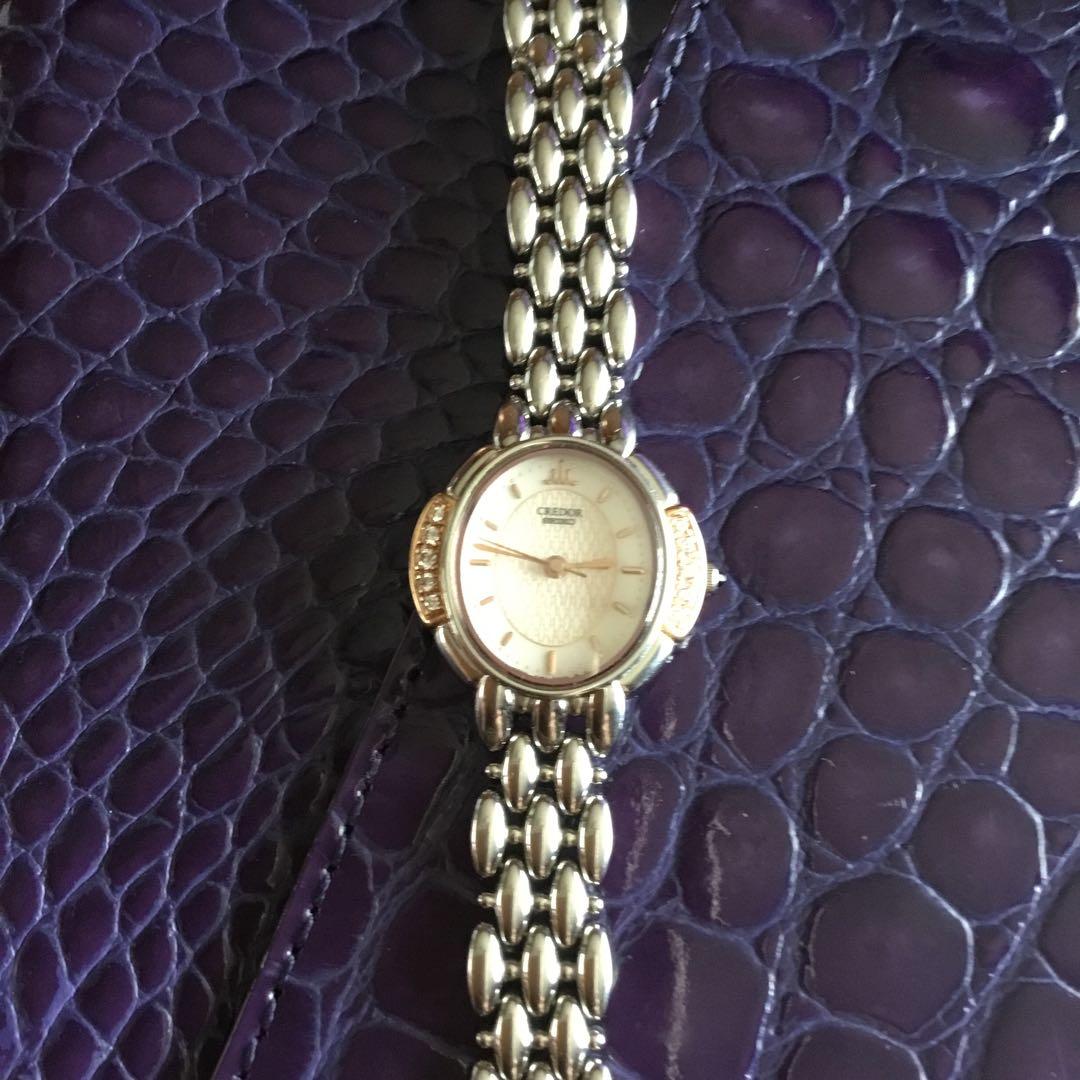 稼働、新品に近い美品セイコークレドール腕時計ピンクタイガー ダイヤモンド