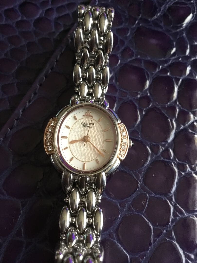 稼働、新品に近い美品セイコークレドール腕時計ピンクタイガー ダイヤモンド