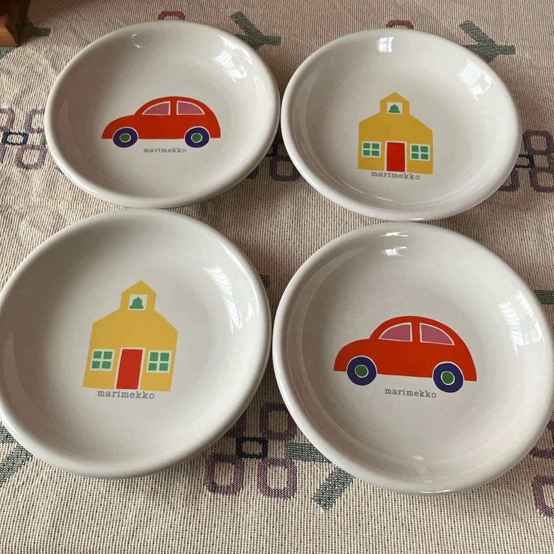 マリメッコ　プレート　4枚