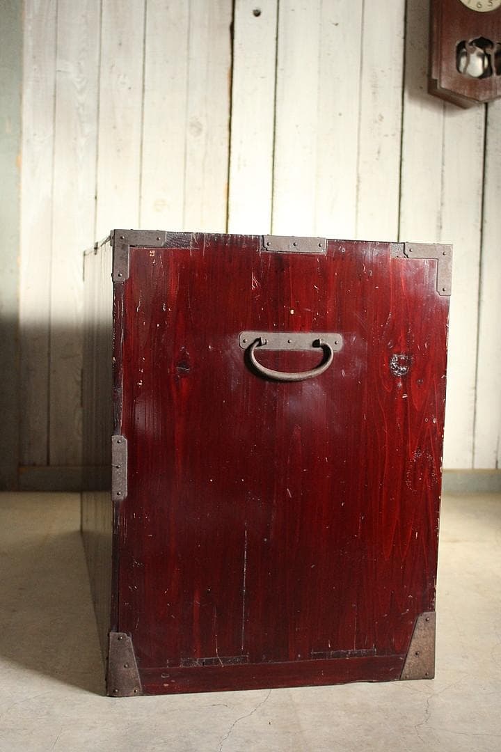 綺麗な時代庄内箪笥　扉付き