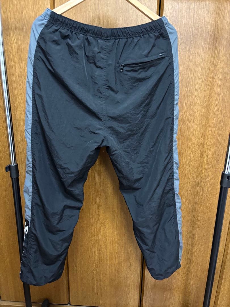 Supreme サイドロゴトラックパンツ 黒/グレー